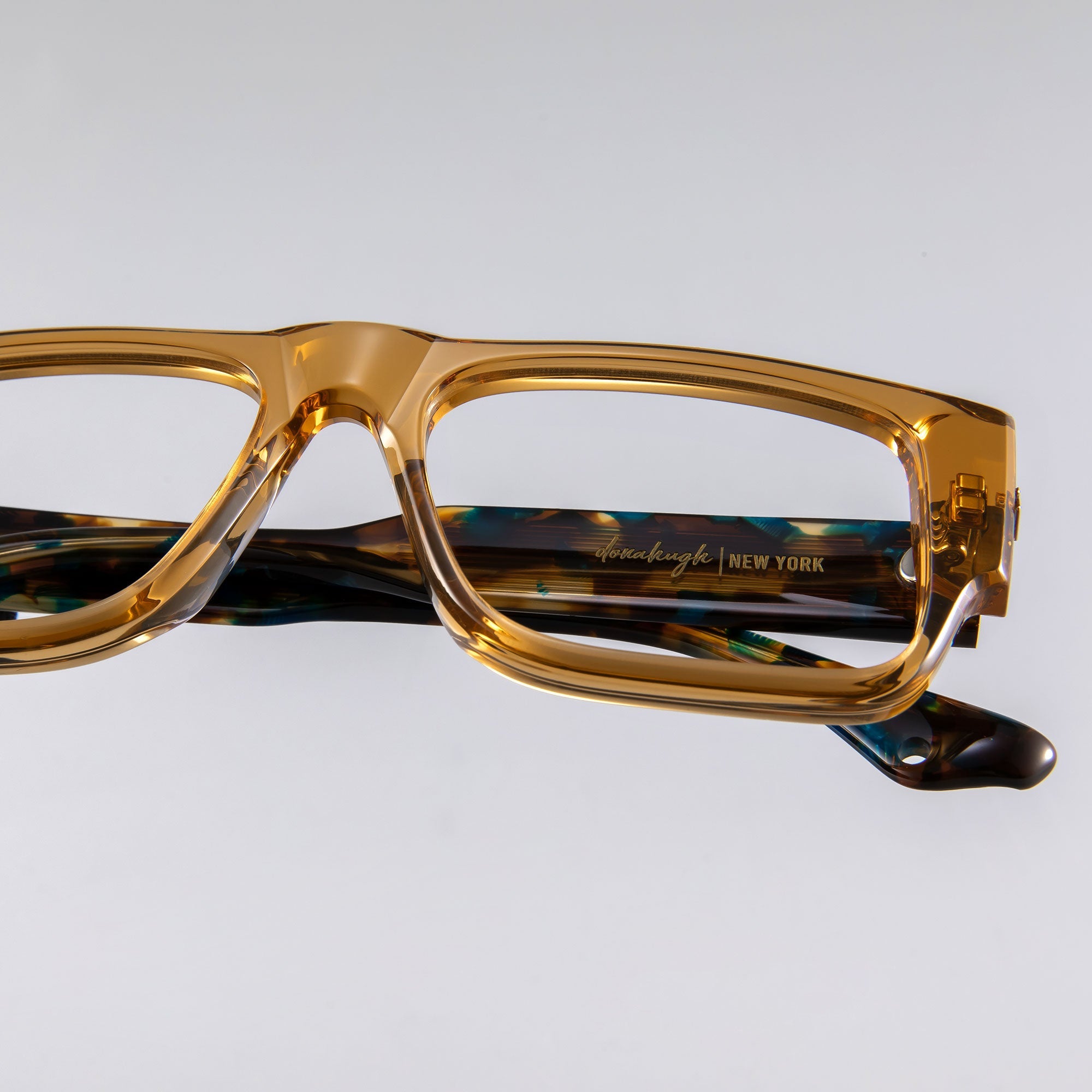 Donahugh-eyeglasses-tortoise