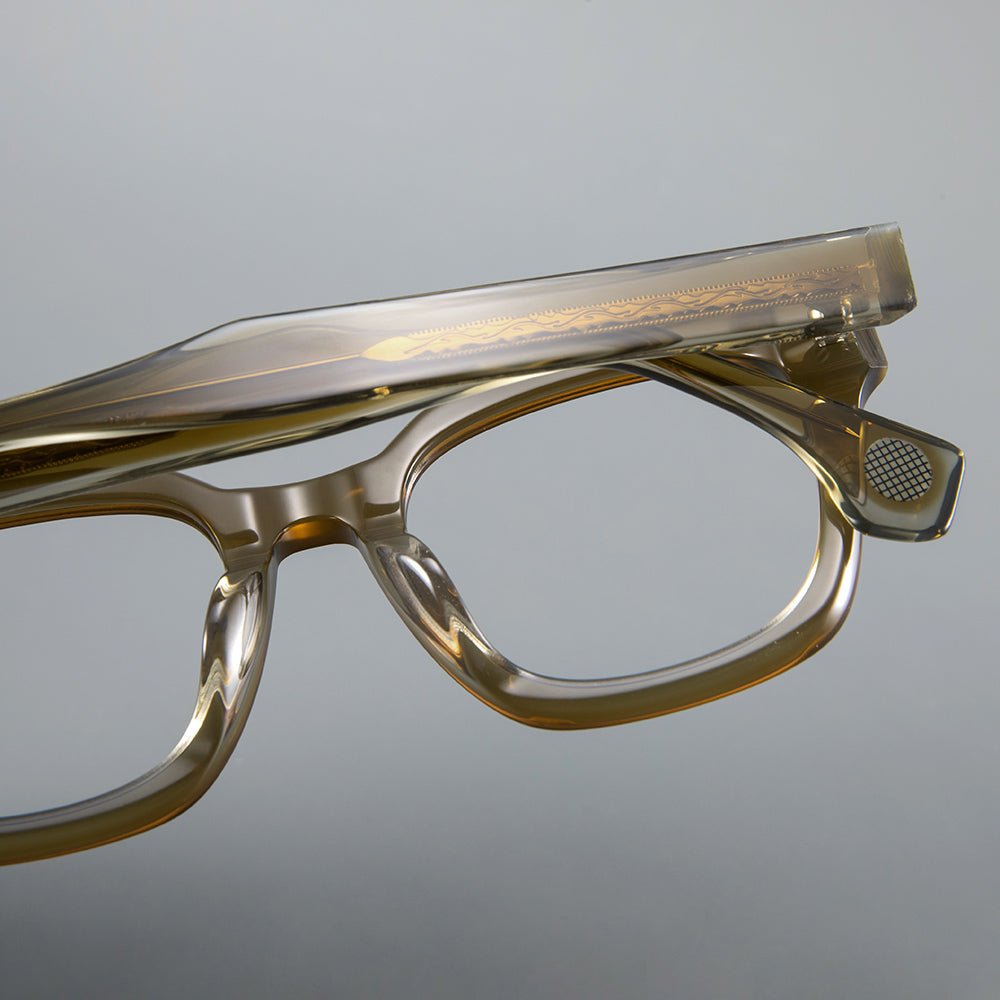 Donahugh-eyeglasses-Coffee