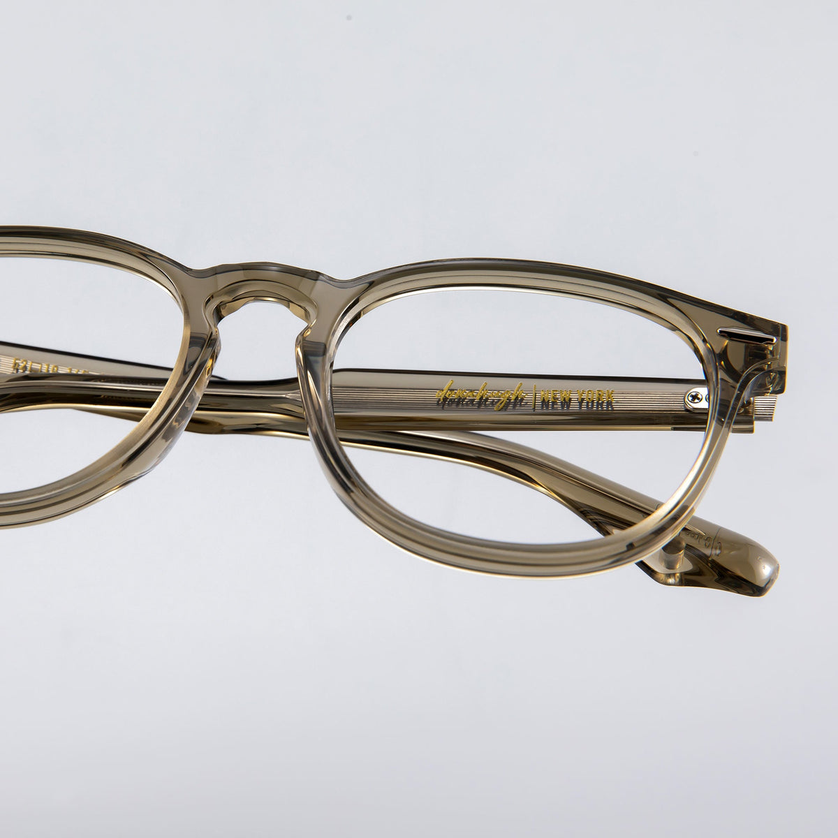 Donahugh-eyeglasses-transbrown